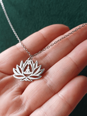 Colar Flor de Lótus - Prateado