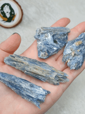 Cianita Azul em Bruto (30/50gr)