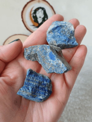 Lápis Lazuli em Bruto (3-4cm)