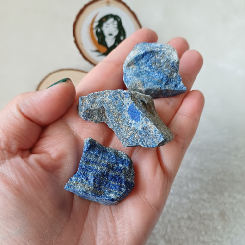 Lápis Lazuli em Bruto (3-4cm)
