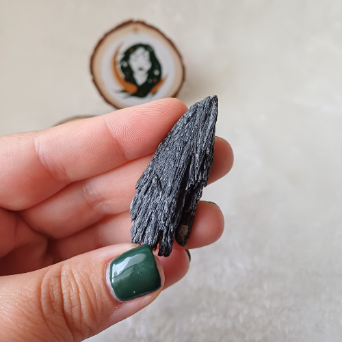 Cianita Negra - Vassourinha de Bruxa (3-5cm)