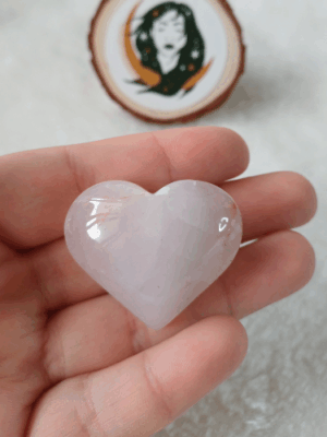 Coração de Quartzo Rosa (3-4 cm)