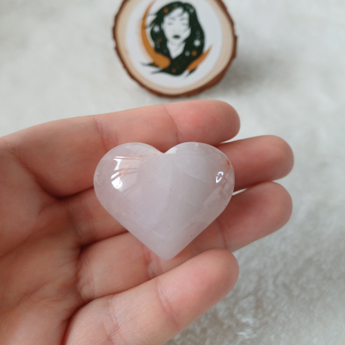 Coração de Quartzo Rosa (3-4 cm)